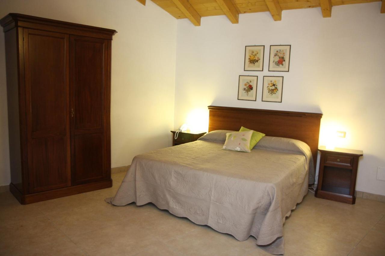 Bed and Breakfast Gli Acini Pietra dei Giorgi Exteriér fotografie