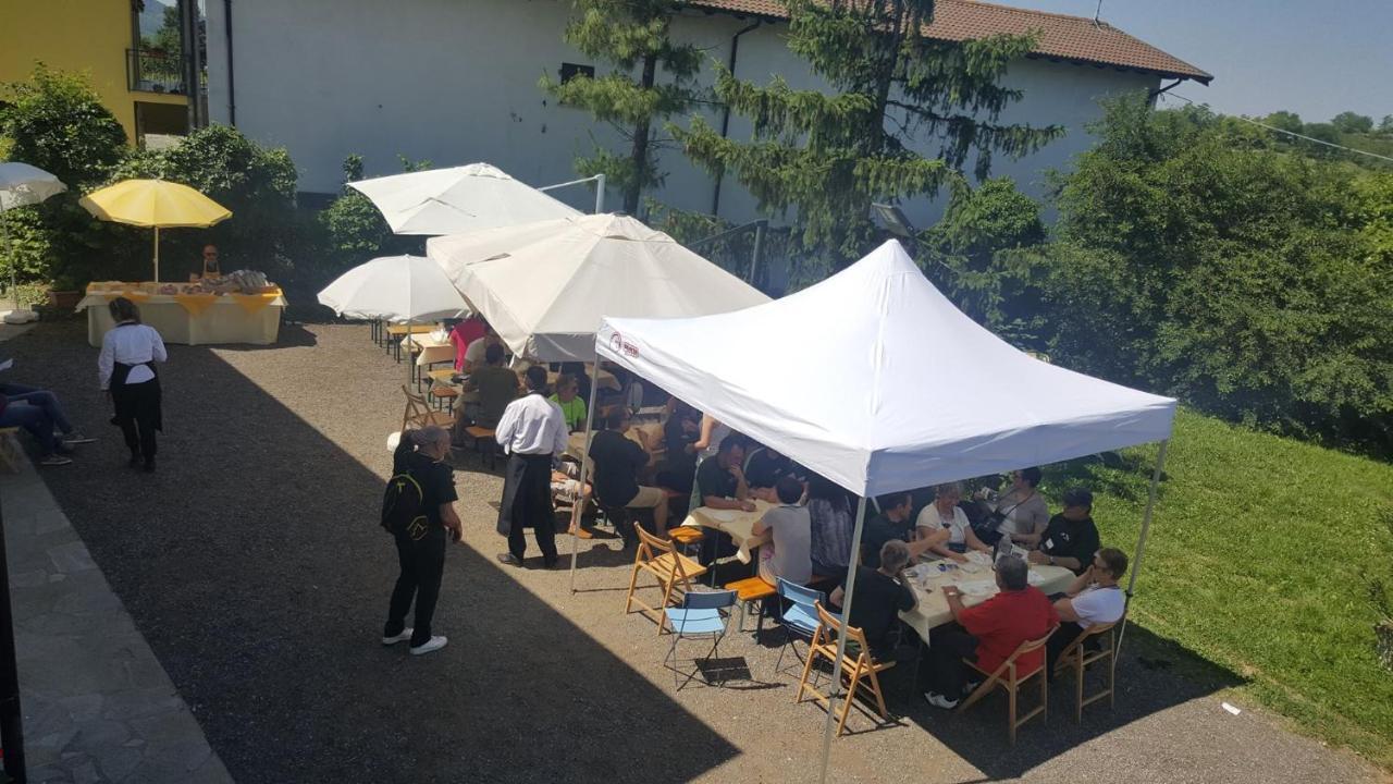 Bed and Breakfast Gli Acini Pietra dei Giorgi Exteriér fotografie